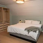 Feriehus Classic Townhouse, Garden, Spacious