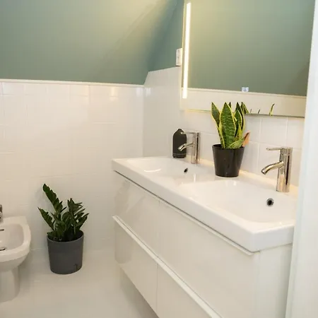 Classic Townhouse, Garden, Spacious * Stavanger